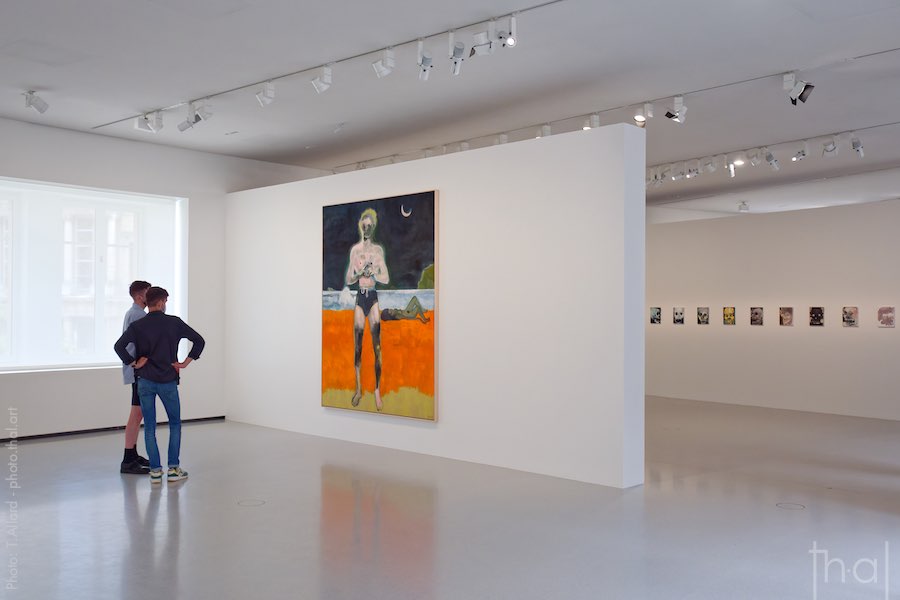 Vue d'exposition à la bourse de Commerce de Paris, musée de François Pinault.