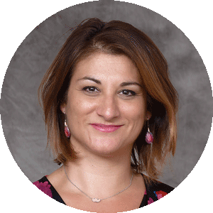 PortraitL inkedin féminin souriant
